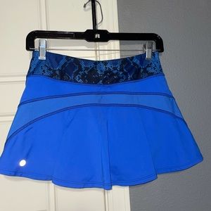 Lululemon skirt size 2